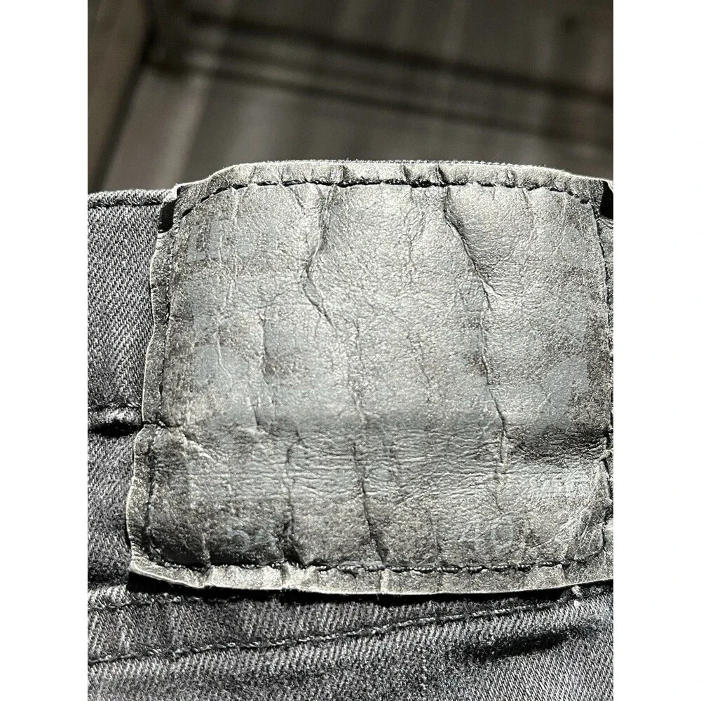 Levis levi 541